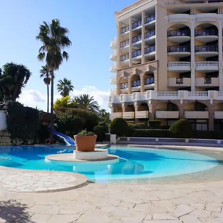 556, Vue Et Piscine By Palmazur Apartment *